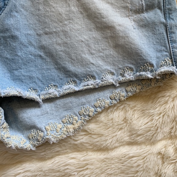 Low rise denim jean shorts with embroidered detailing 12 - Picture 6 of 11